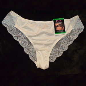 Maidenform NWT Ivory Blue Comfort Devotion Lace Back Tanga 40159 5 8 9